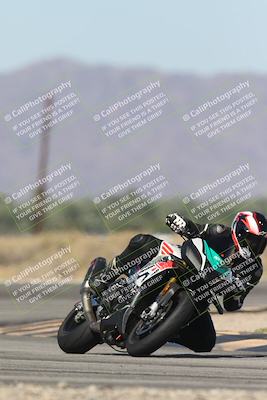 media/Oct-13-2025-Moto Forza (Mon) [[a66d839500]]/4-C Group/Session 3 (Turn 16)/